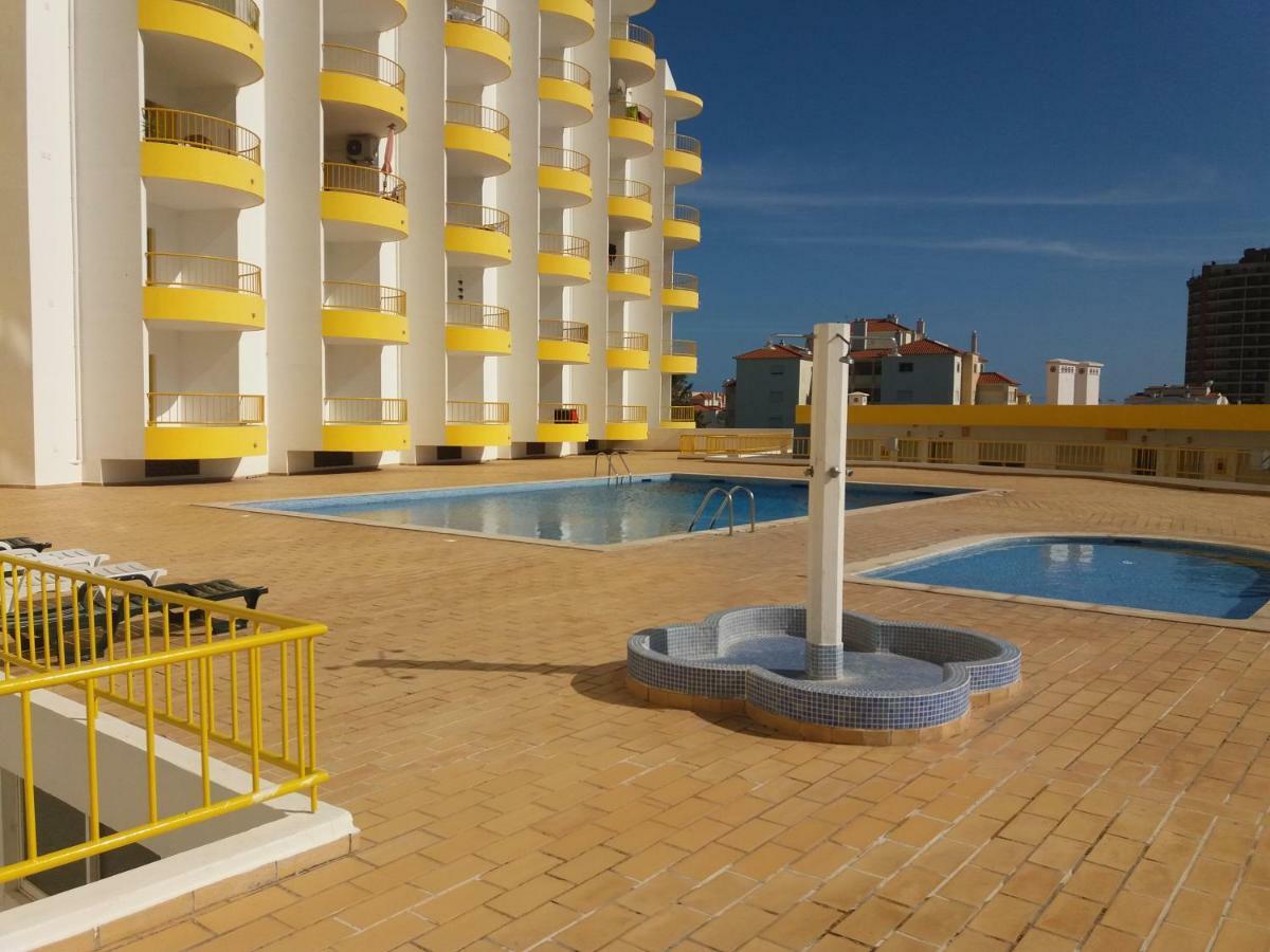 Beach View Apartment Portimão Kültér fotó